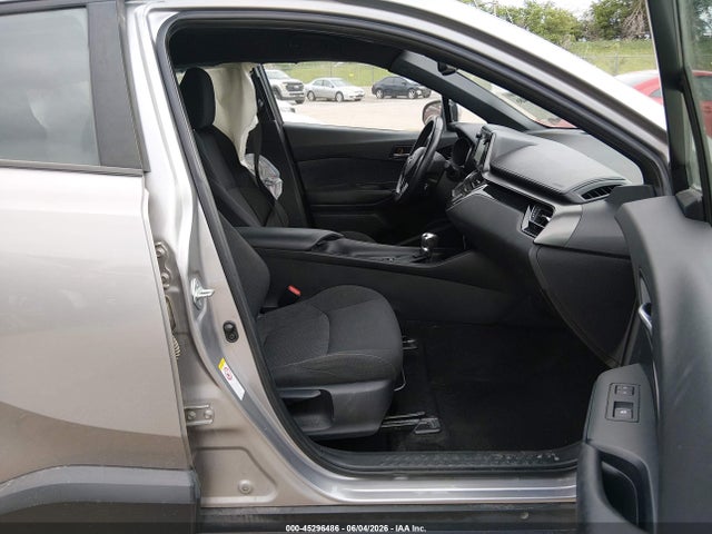 Продажа на аукционе авто 2018 Toyota C-hr Xle Premium, vin: NMTKHMBX0JR003478, номер лота: 45296486