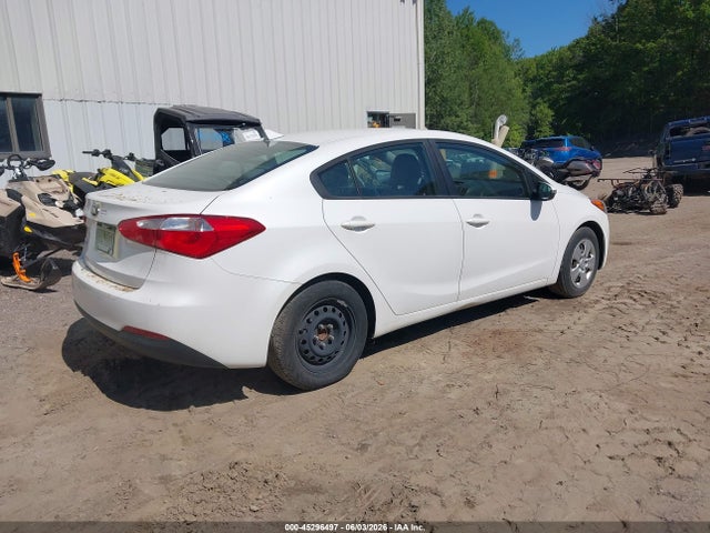Продаж на аукціоні авто 2015 Kia Forte Lx, vin: KNAFX4A67F5259951, номер лоту: 45296497