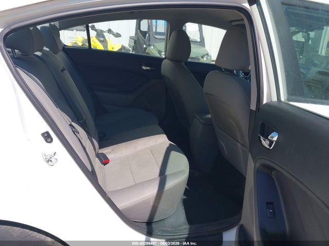 Продаж на аукціоні авто 2015 Kia Forte Lx, vin: KNAFX4A67F5259951, номер лоту: 45296497
