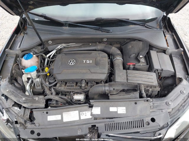 1VWBT7A38EC073783 Volkswagen Passat 1.8t Se