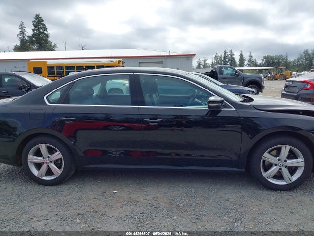 1VWBT7A38EC073783 Volkswagen Passat 1.8t Se