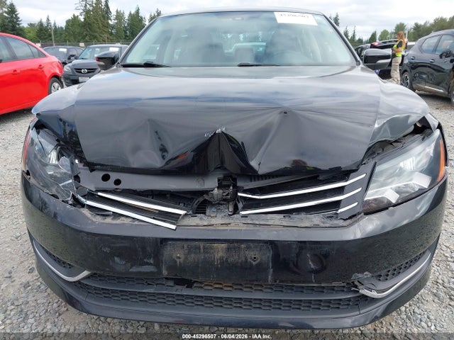 1VWBT7A38EC073783 Volkswagen Passat 1.8t Se