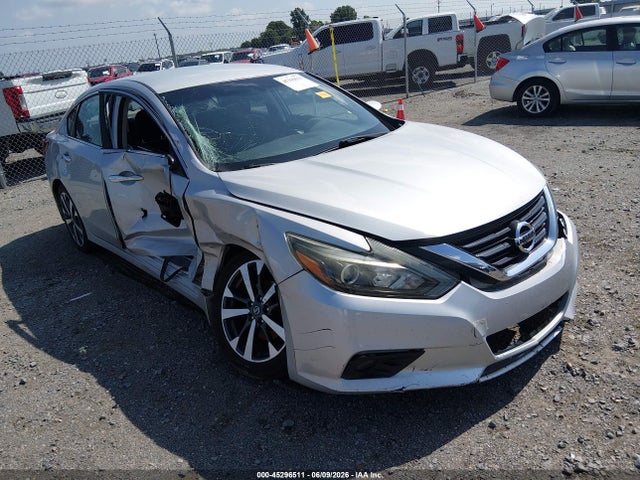 45296511 :رقم المزاد ، 1N4AL3AP7HC254586 vin ، 2017 Nissan Altima 2.5 Sr مزاد بيع