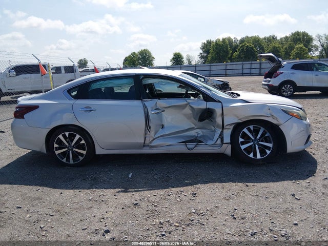 Продаж на аукціоні авто 2017 Nissan Altima 2.5 Sr, vin: 1N4AL3AP7HC254586, номер лоту: 45296511