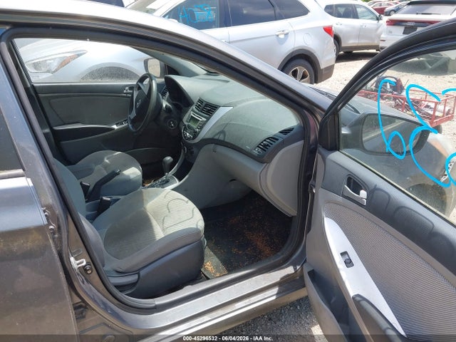 2012 Hyundai Accent Gls მანქანა იყიდება აუქციონზე, vin: KMHCT4AE2CU095563, აუქციონის ნომერი: 45296532