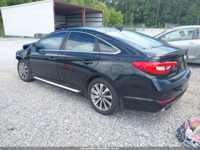 Hyundai Sonata Sport 2015 5NPE34AF5FH022868 Image 3