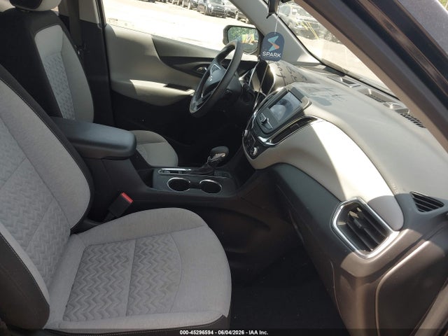 Продаж на аукціоні авто 2022 Chevrolet Equinox Awd Ls, vin: 2GNAXSEVXN6155838, номер лоту: 45296594