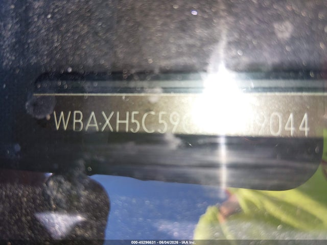 2012 Bmw 528i Xdrive მანქანა იყიდება აუქციონზე, vin: WBAXH5C59CDW09044, აუქციონის ნომერი: 45296631