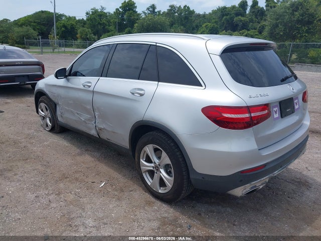 2018 Mercedes-benz Glc 300 მანქანა იყიდება აუქციონზე, vin: WDC0G4JB4JV064124, აუქციონის ნომერი: 45296670