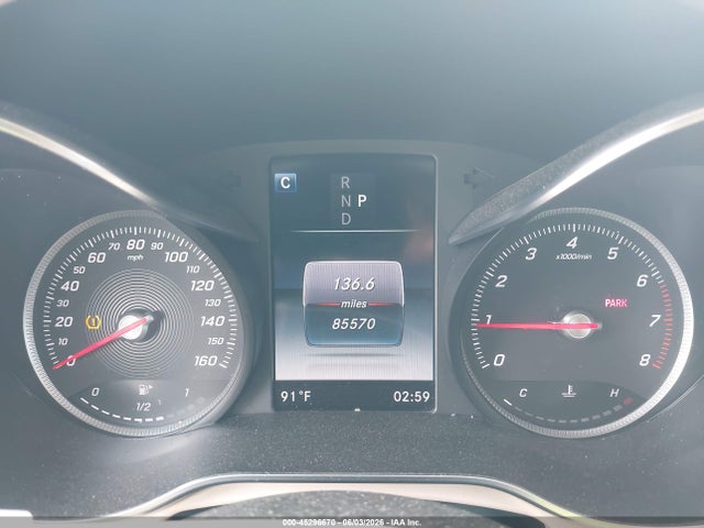 2018 Mercedes-benz Glc 300 მანქანა იყიდება აუქციონზე, vin: WDC0G4JB4JV064124, აუქციონის ნომერი: 45296670