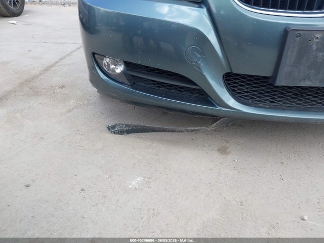 45296686 :رقم المزاد ، WBAPH57569NM32563 vin ، 2009 Bmw 328i مزاد بيع