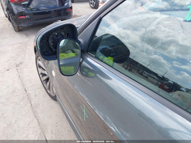 45296686 :رقم المزاد ، WBAPH57569NM32563 vin ، 2009 Bmw 328i مزاد بيع