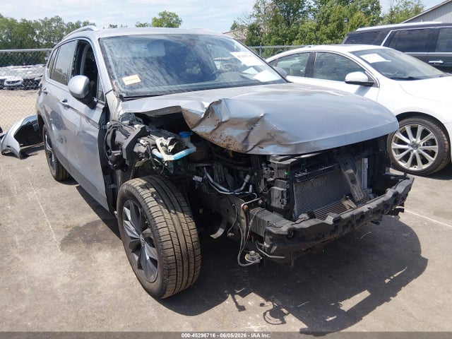 45296716 :رقم المزاد ، 3VV2B7AX4NM026646 vin ، 2022 Volkswagen Tiguan 2.0t Se مزاد بيع