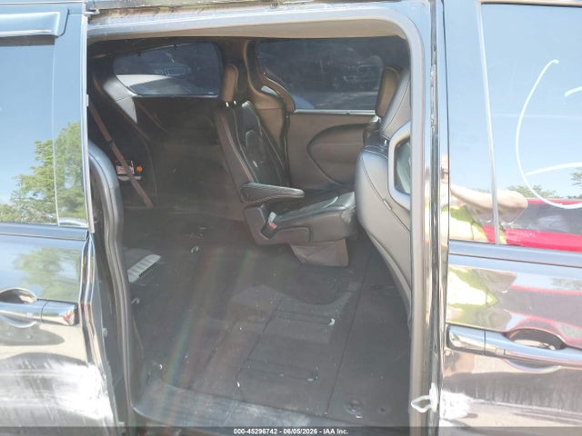 45296742 :رقم المزاد ، 2C4RC1BG0NR151044 vin ، 2022 Chrysler Pacifica Touring L مزاد بيع