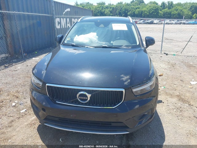 YV4AC2HK0M2531588 Volvo Xc40 T4 Momentum