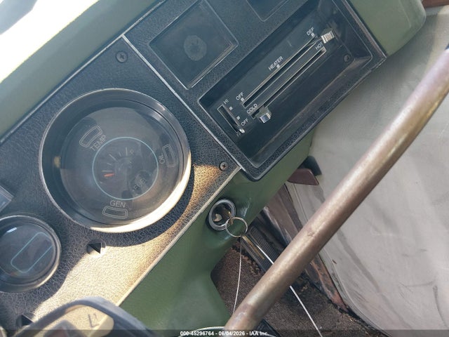 45296764 :رقم المزاد ، CGL266U162934 vin ، 1976 Chevrolet G20 مزاد بيع