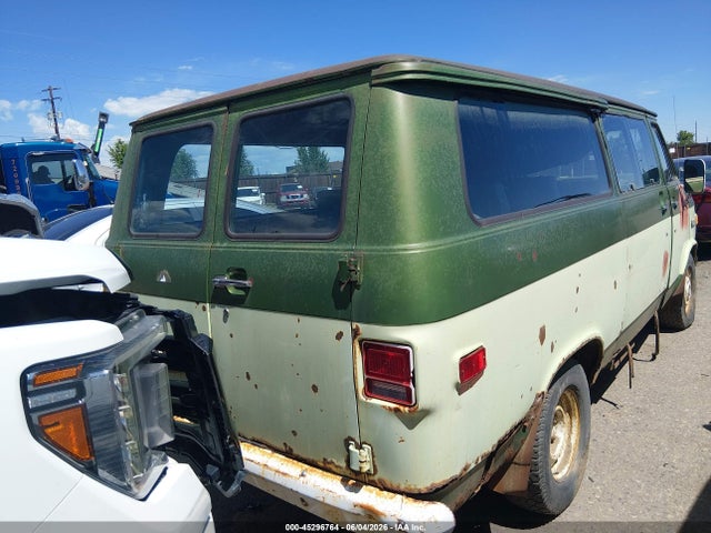 45296764 :رقم المزاد ، CGL266U162934 vin ، 1976 Chevrolet G20 مزاد بيع