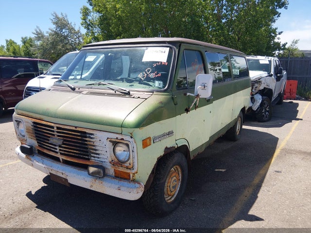 45296764 :رقم المزاد ، CGL266U162934 vin ، 1976 Chevrolet G20 مزاد بيع