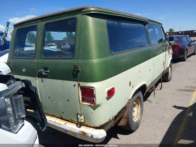 45296764 :رقم المزاد ، CGL266U162934 vin ، 1976 Chevrolet G20 مزاد بيع