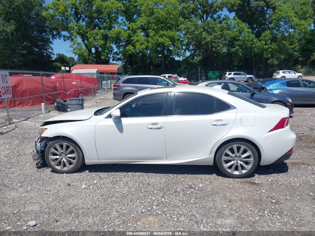 Продаж на аукціоні авто 2015 Lexus Is 250, vin: JTHCF1D21F5026727, номер лоту: 45296831