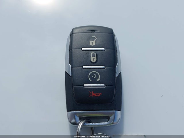 45296832 :رقم المزاد ، 1C6RRFFG8LN383608 vin ، 2020 Ram 1500 Big Horn  4x4 5'7 Box مزاد بيع