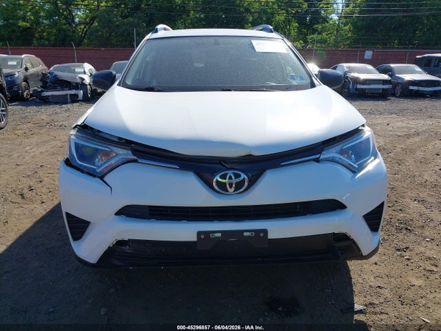 Продаж на аукціоні авто 2016 Toyota Rav4 Le, vin: JTMBFREV3GJ099224, номер лоту: 45296857