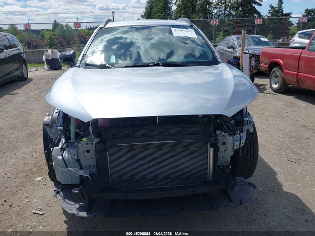 7MUFBABG1SV080015 Toyota Corolla Cross Hybrid Se