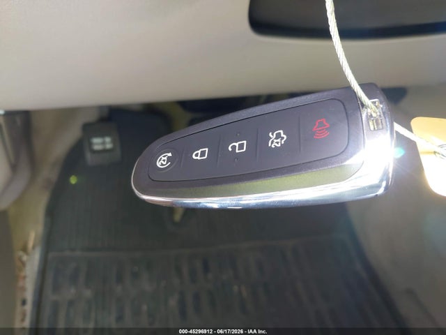2LMDJ6JKXEBL14343 Lincoln MKX
