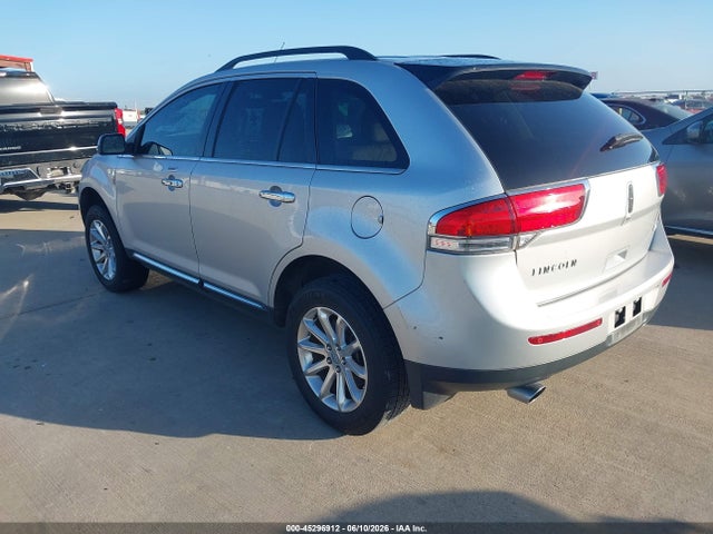 2LMDJ6JKXEBL14343 Lincoln MKX