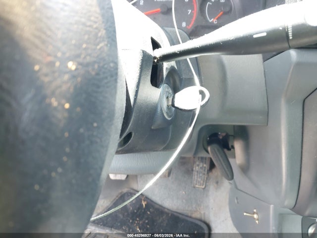 45296927 :رقم المزاد ، 1N6ED26YX1C332575 vin ، 2001 Nissan Frontier Xe-v6 مزاد بيع