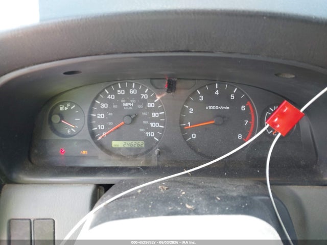 45296927 :رقم المزاد ، 1N6ED26YX1C332575 vin ، 2001 Nissan Frontier Xe-v6 مزاد بيع