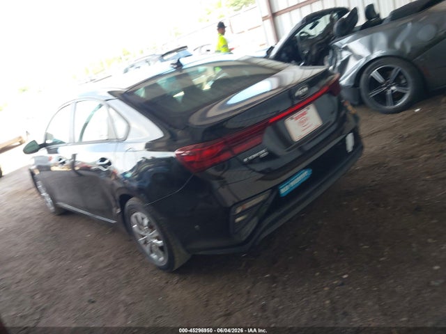 Aukcja sprzedaży 2021 Kia Forte Fe, vin: 3KPF24AD3ME320178, numer aukcji: 45296950