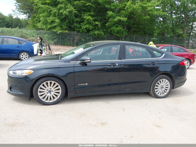 2014 Ford Fusion Se Hybrid მანქანა იყიდება აუქციონზე, vin: 3FA6P0LU7ER132819, აუქციონის ნომერი: 45296956