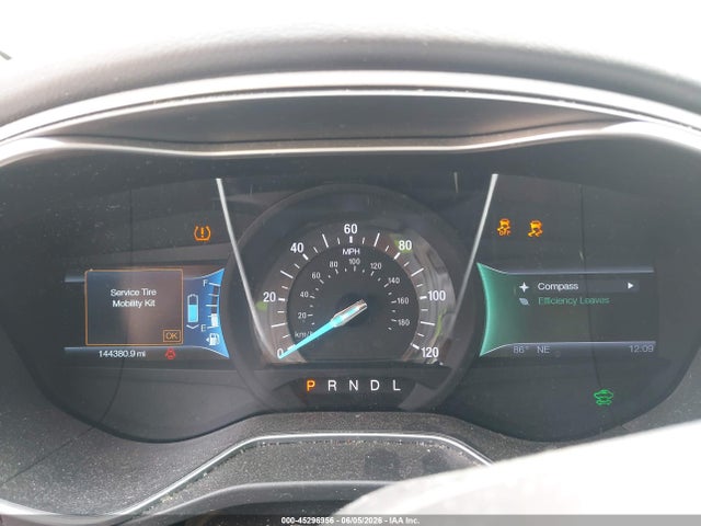 2014 Ford Fusion Se Hybrid მანქანა იყიდება აუქციონზე, vin: 3FA6P0LU7ER132819, აუქციონის ნომერი: 45296956