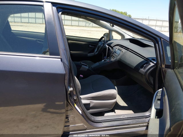 Auction sale of the 2012 Toyota Prius Two, vin: JTDKN3DU3C1562465, lot number: 45296970