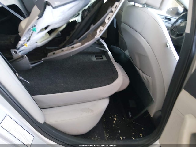 2017 Hyundai Sonata მანქანა იყიდება აუქციონზე, vin: 5NPE24AF6HH441852, აუქციონის ნომერი: 45296979
