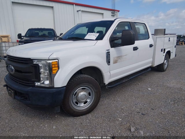 Ford F-250 Xl 2017 1FD7W2A66HED72769 Image 2