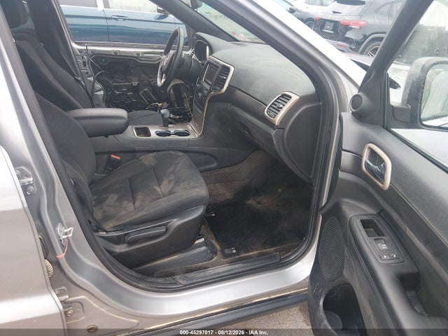 2015 Jeep Grand Cherokee Laredo მანქანა იყიდება აუქციონზე, vin: 1C4RJFAG6FC643611, აუქციონის ნომერი: 45297017