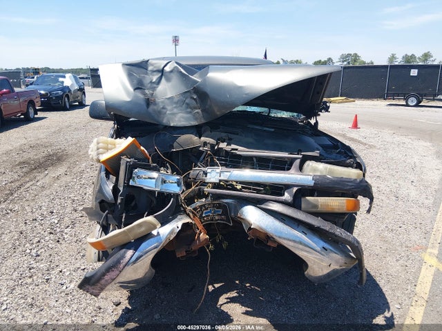 1999 Chevrolet Silverado 1500 მანქანა იყიდება აუქციონზე, vin: 1GCEC14W3XZ169470, აუქციონის ნომერი: 45297036