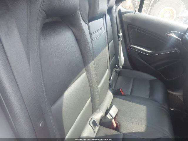 45297076 :رقم المزاد ، WDDSJ4GB8FN231721 vin ، 2015 Mercedes-benz Cla 250 4matic مزاد بيع