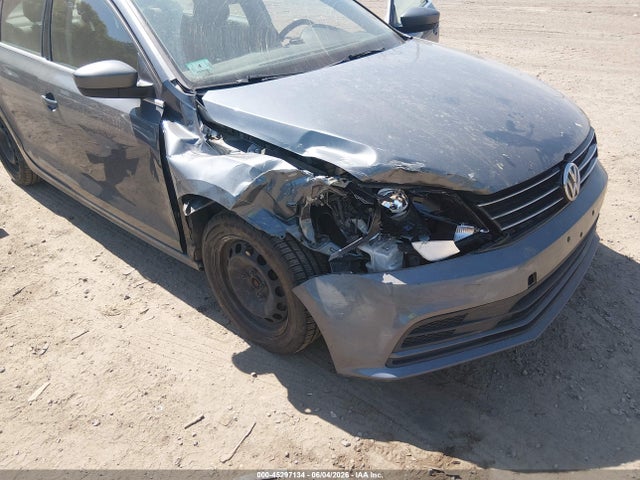 45297134 :رقم المزاد ، 3VW167AJ8HM279075 vin ، 2017 Volkswagen Jetta 1.4t S مزاد بيع