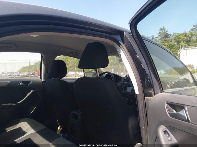 45297134 :رقم المزاد ، 3VW167AJ8HM279075 vin ، 2017 Volkswagen Jetta 1.4t S مزاد بيع