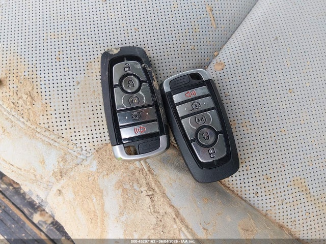 1FMJU1M86SEA37165 Ford Expedition Platinum