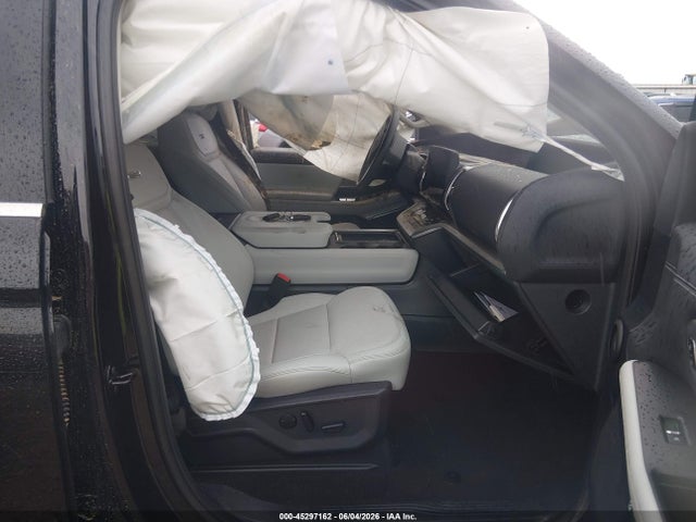 1FMJU1M86SEA37165 Ford Expedition Platinum