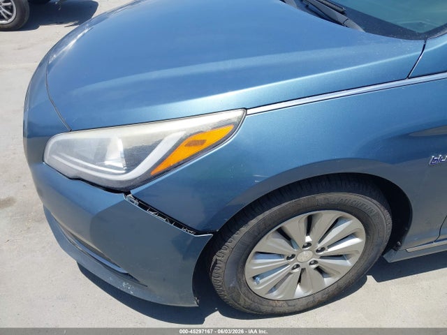 Продажа на аукционе авто 2016 Hyundai Sonata Hybrid Se, vin: KMHE24L19GA012093, номер лота: 45297167