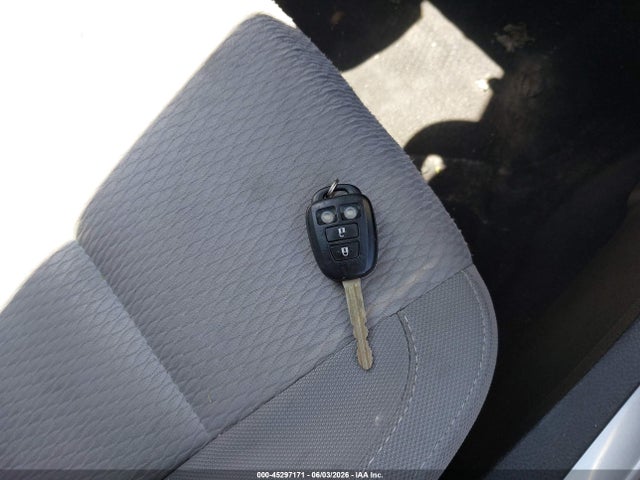 45297171 :رقم المزاد ، 5YFBURHE8GP448813 vin ، 2016 Toyota Corolla Le مزاد بيع