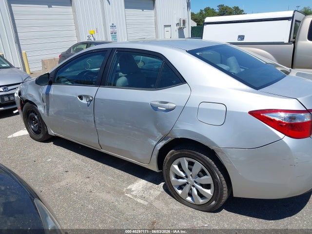 45297171 :رقم المزاد ، 5YFBURHE8GP448813 vin ، 2016 Toyota Corolla Le مزاد بيع
