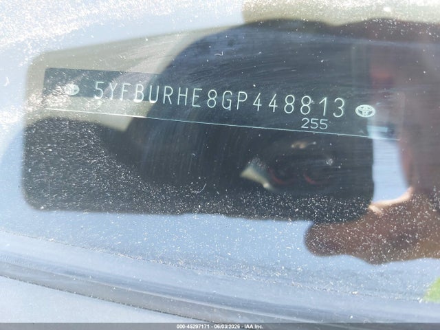 45297171 :رقم المزاد ، 5YFBURHE8GP448813 vin ، 2016 Toyota Corolla Le مزاد بيع
