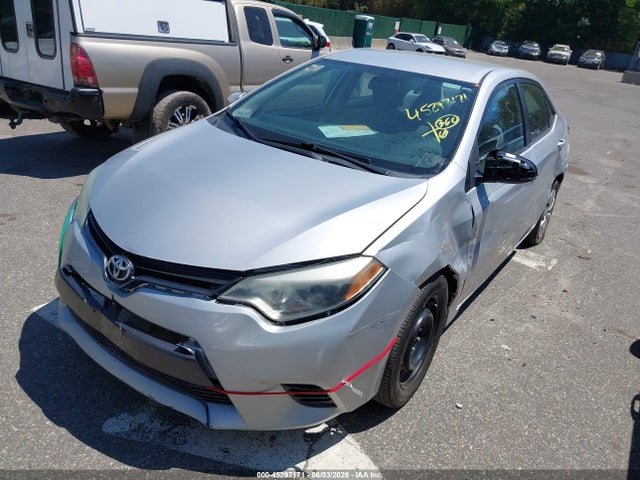 45297171 :رقم المزاد ، 5YFBURHE8GP448813 vin ، 2016 Toyota Corolla Le مزاد بيع