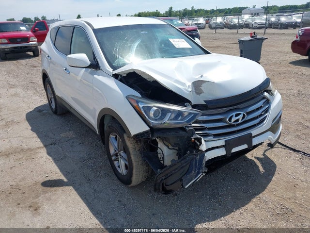 Продаж на аукціоні авто 2017 Hyundai Santa Fe Sport 2.4l, vin: 5XYZTDLBXHG440140, номер лоту: 45297178